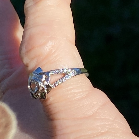 Lotus flower ring Cubic zirconia S925 Silver size 6 brand new - Picture 9 of 13